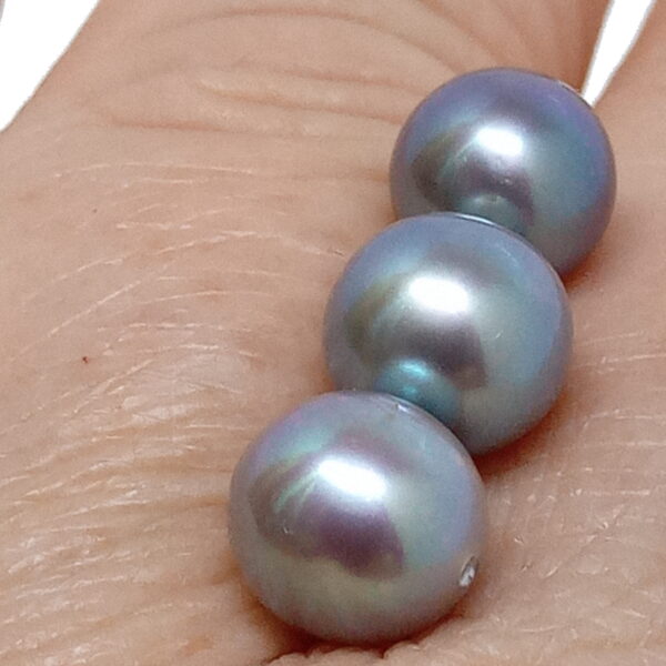 Blue Grey 8mm Half Drilled Round Single Pearls - Image 4